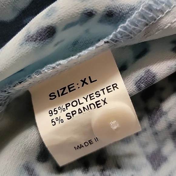 L'ASHER Button Down Snake Print 3/4 Tab Sleeve Blouse, Tops Shirts, XL - Picture 9 of 9